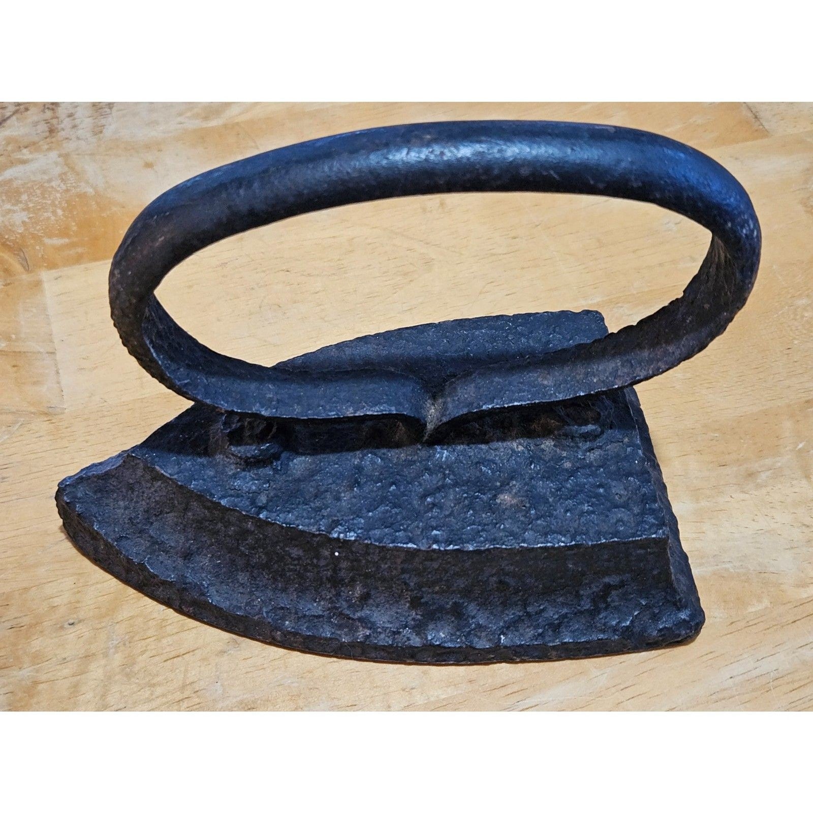 Rustic Vintage Antique Sad Iron Black Cast Iron 6" EUC