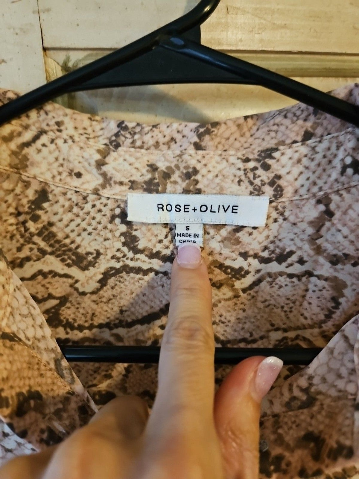 Rose + Olive Womens Blouse Sz Small Pink Snake Print Button Down Long Sleeve
