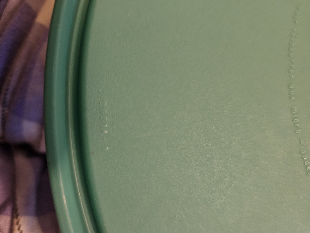 Vintage Tupperware CrystalWave Vented Replacement Lid #2651A Aqua & Yellow