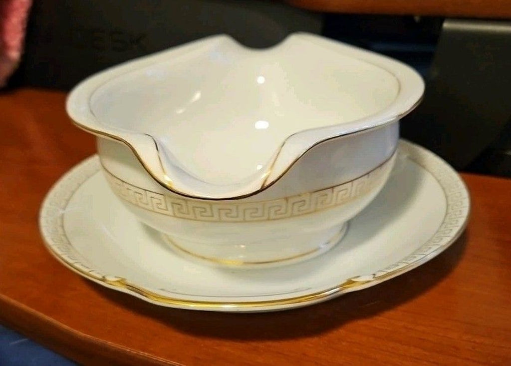 Sone China Gravy Boat with Attached Underplate #1879 Golden Greek Key Pattern