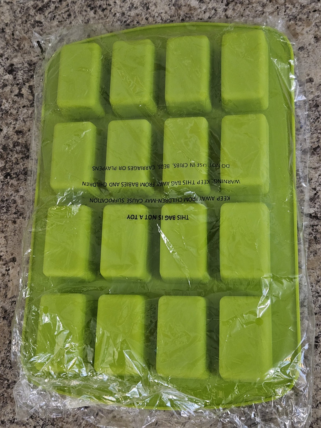 NIP Tastefully Simple Green Silicone Bar Pan 16 Rectangular Bars