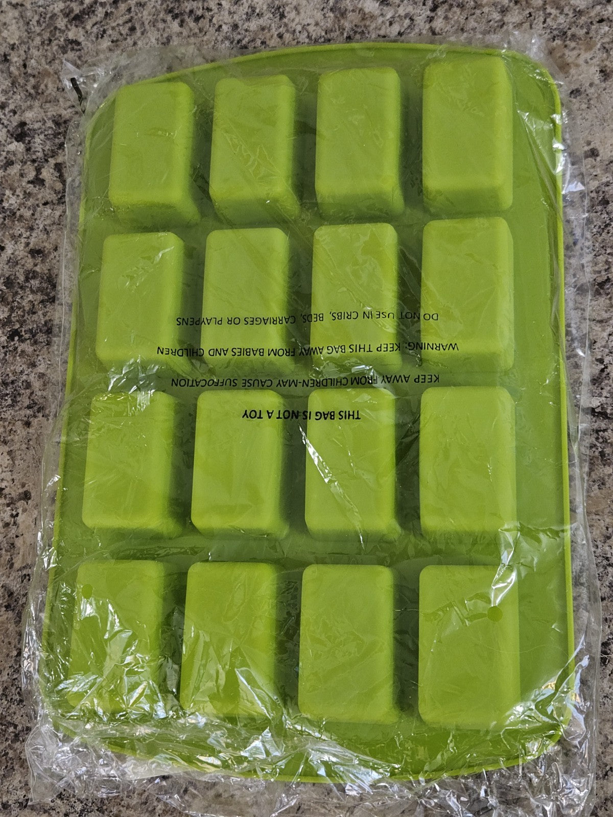 NIP Tastefully Simple Green Silicone Bar Pan 16 Rectangular Bars