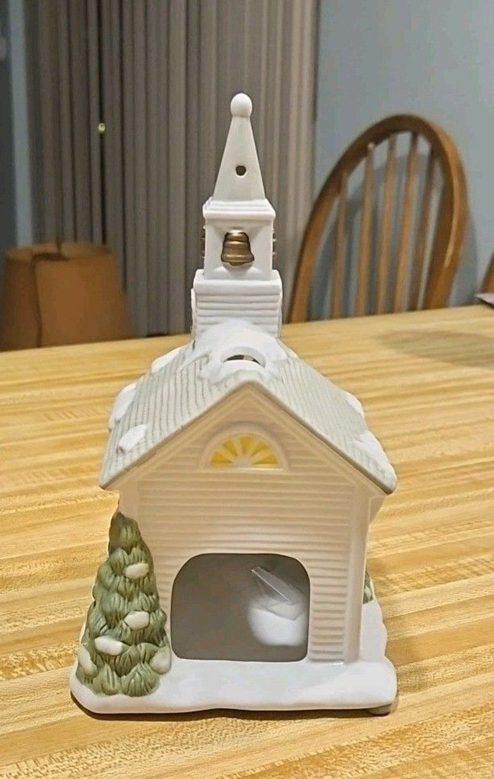 Partylite Tea Light Candle Holder Retired P0428 Christmas Church 9"Hx5"x6.5"