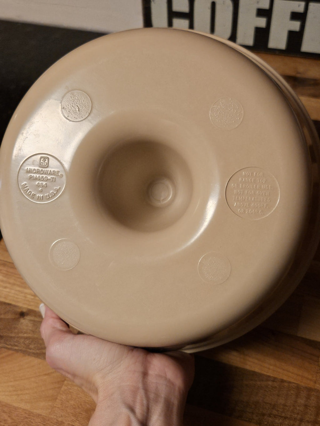 Vintage Anchor Hocking Microware Microwave Bundt Cake Pan 9" PM459-TI 484 EUC