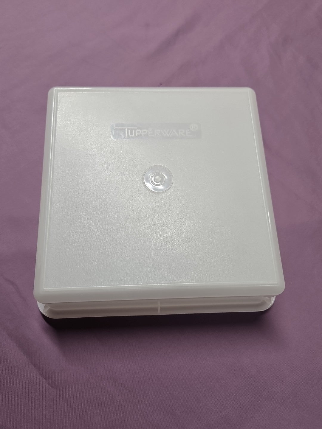 Vintage Tupperware Sheer 9" Square Stack and Store Container #514 W Lid #515
