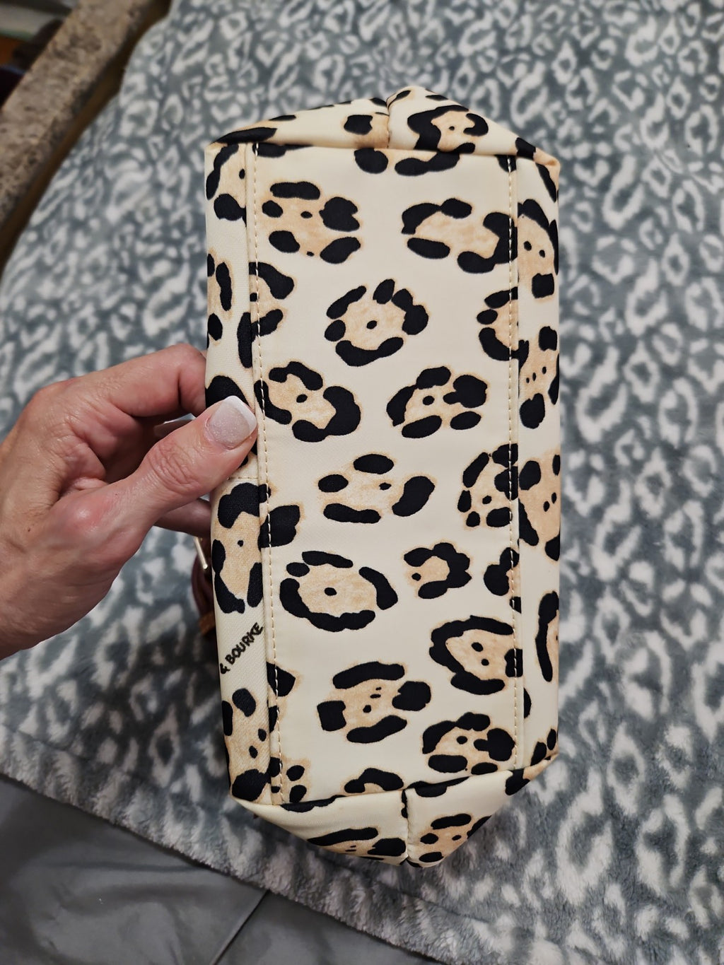 EUC Dooney & Bourke Leopard Print Canvas Shoulder Bag Handbag With Dust Bag