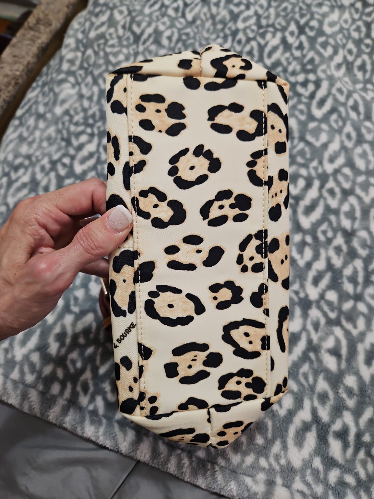 EUC Dooney & Bourke Leopard Print Canvas Shoulder Bag Handbag With Dust Bag
