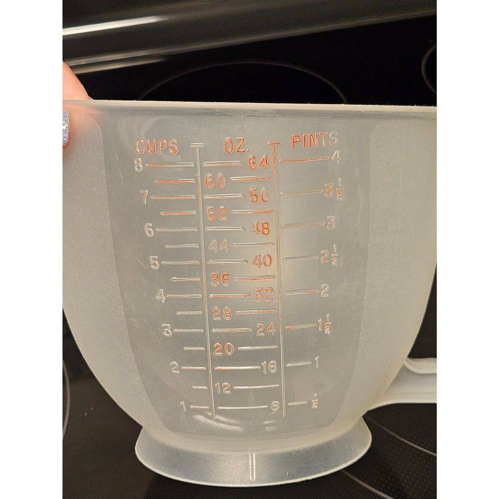 Vintage Tupperware Mix-N-Stor 2 quart Measuring Cup Pitcher Only No Lid #500