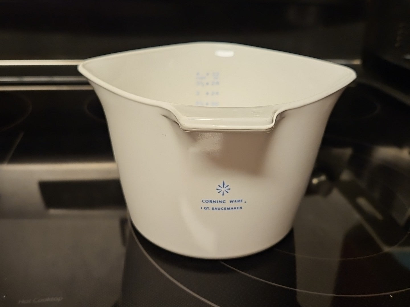 Vintage CorningWare Blue Cornflower 1 Qt / 4c Sauce Maker Measuring Cup