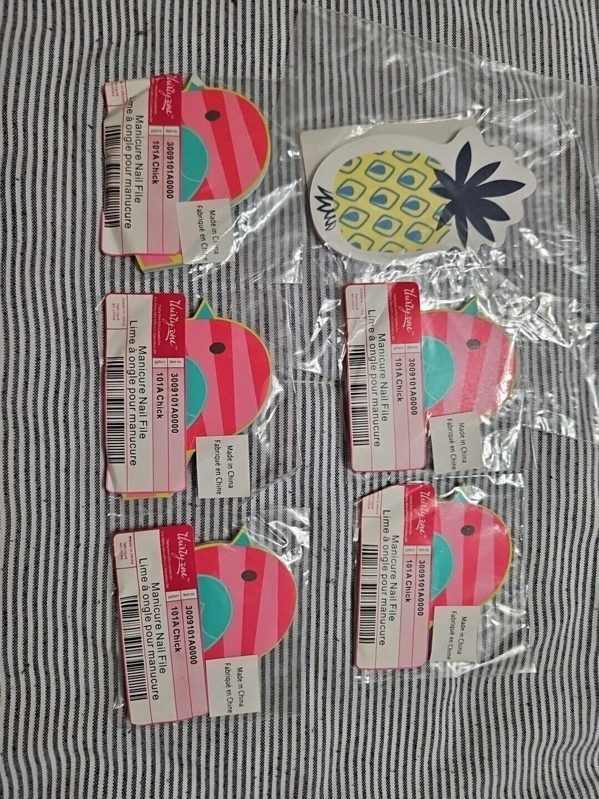 Lot Of 6 Thirty One Manicure Nail Files - 5 Chicks & 1 Pineapple NIP