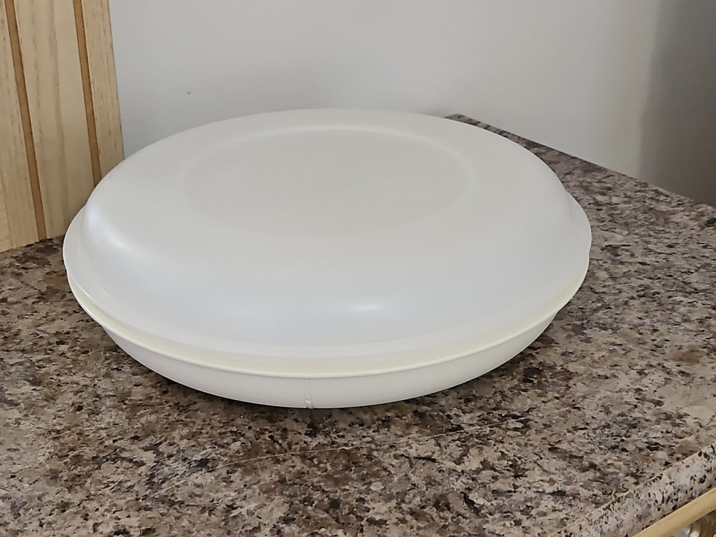Tupperware Serve-It-All Divided Veggie Tray Snack Relish Tray #1708 w/ Lid #1709