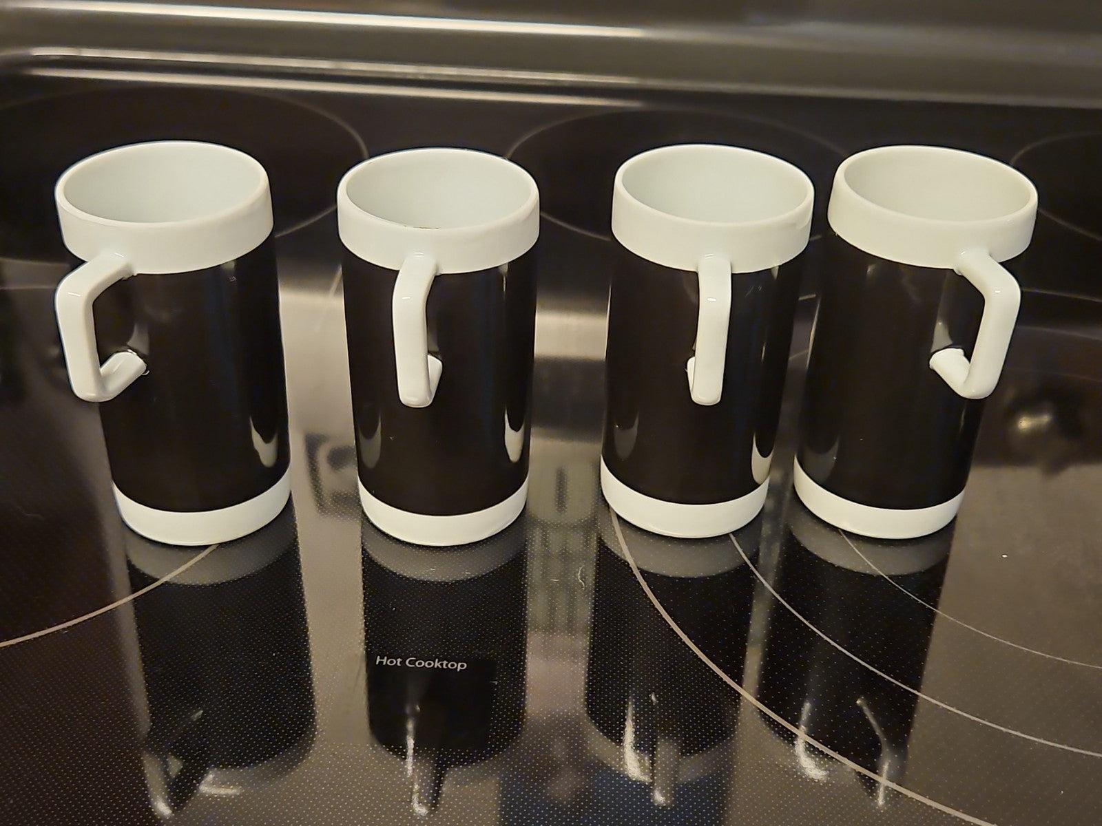 Set Of 4 Braniff International Airlines Black & White Espresso Cups Real China