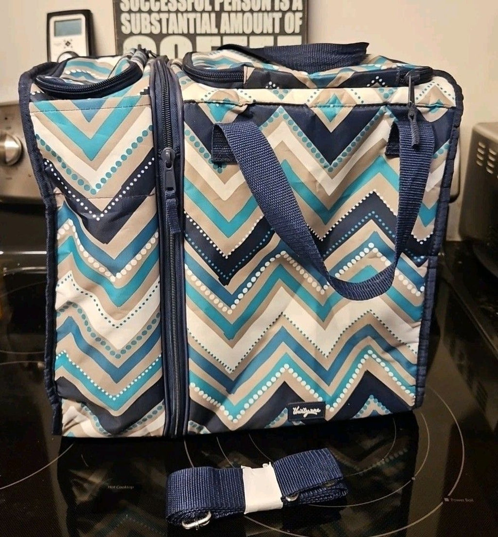 Thirty One Thermal On The Double Set In Teal & Blue Dotty Chevron EUC - Clean!