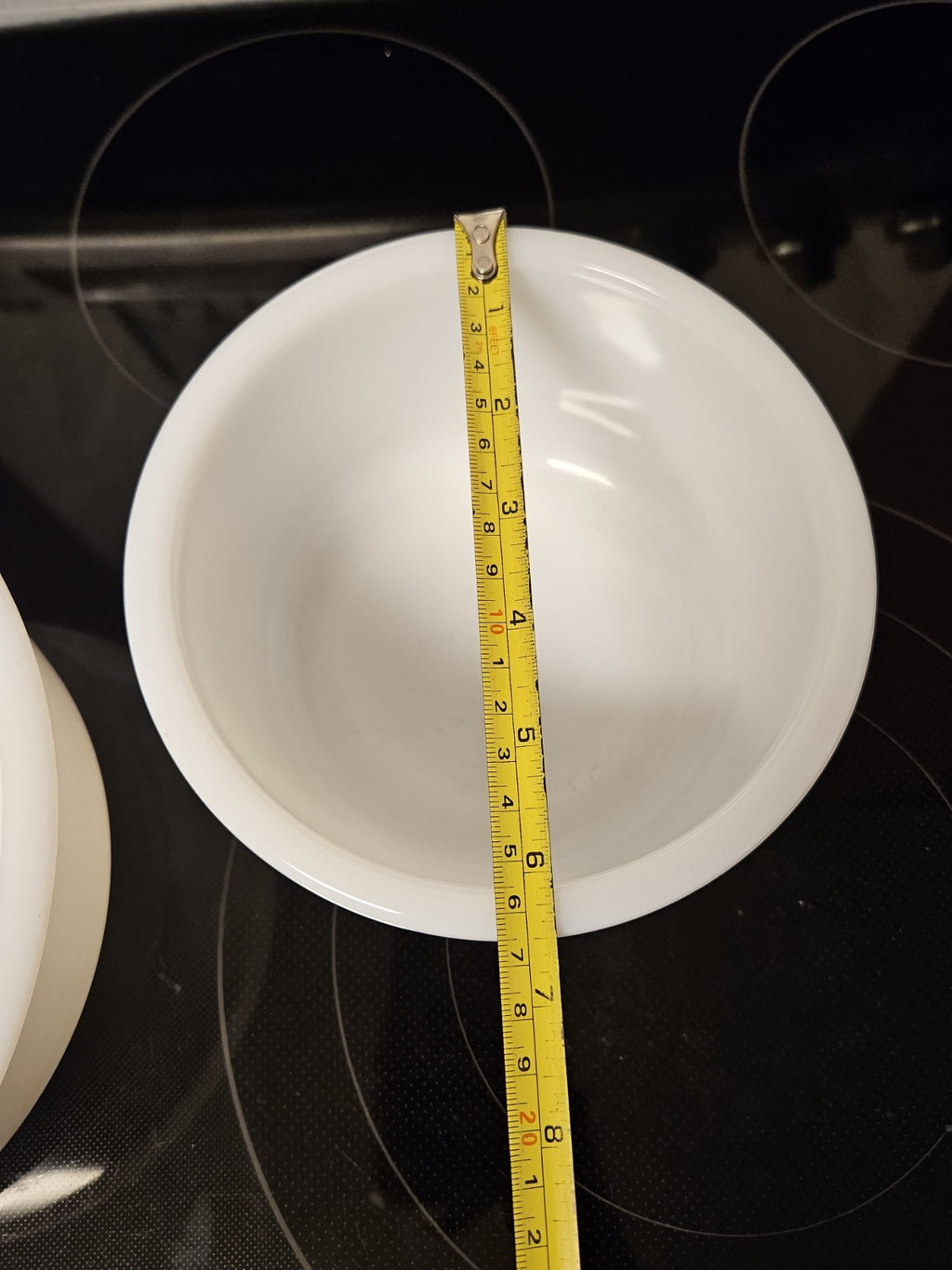 Set Of 2 Vintage Nesting Milk Glass Mixing Bowls Unmarked 9" & 6.5"
