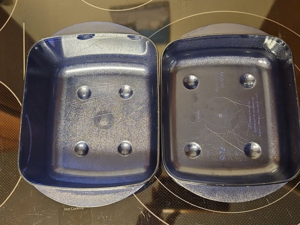 Set of 2 Tupperware Vent N Serve Medium Shallow / Medium Container Indigo Blue