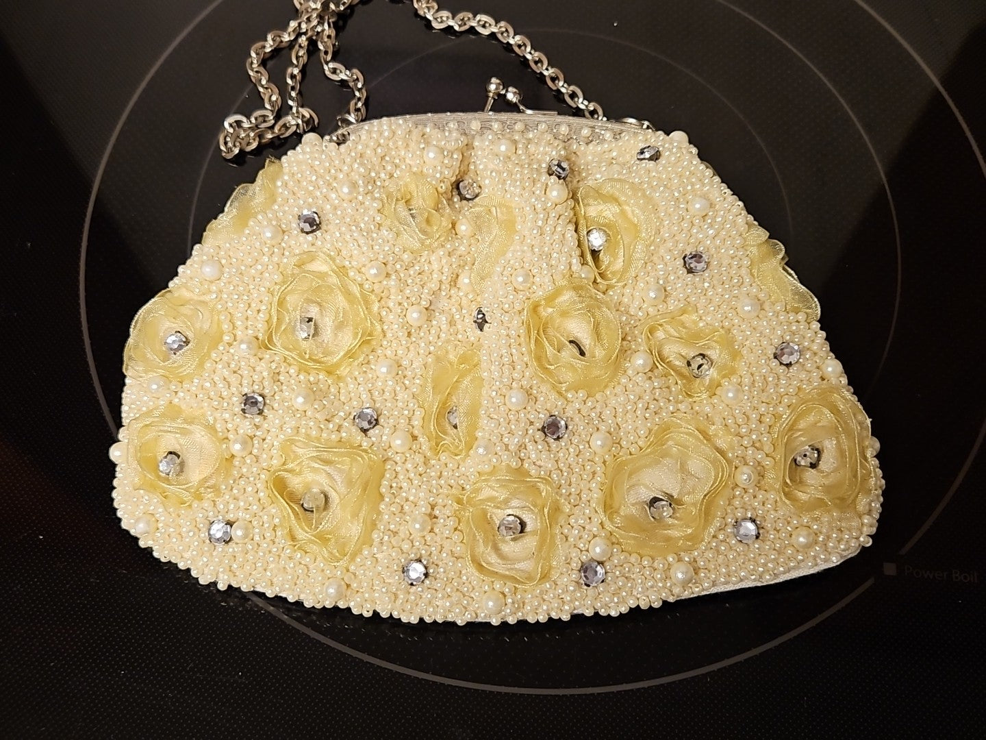 Vintage Pearl Beaded Rhinestone & Floral Accent Off White Clutch Purse