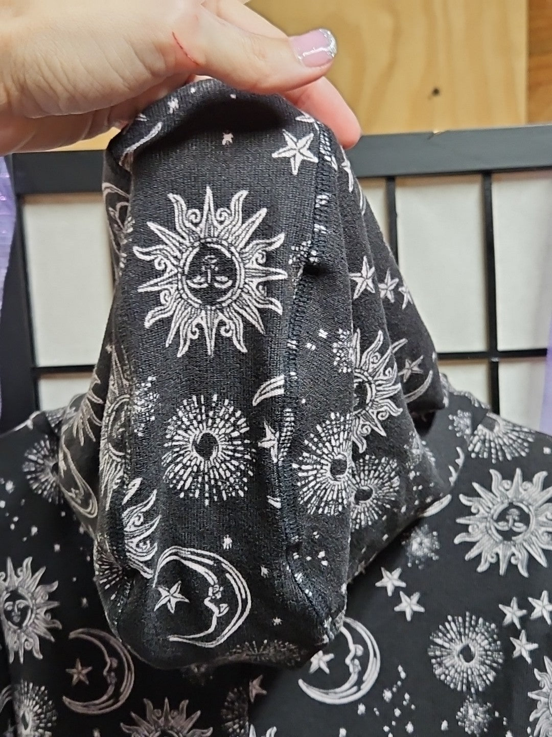 Midnight Bakery Women's Celestial Sun Moon & Stars Hacci Hoodie Size Small Black
