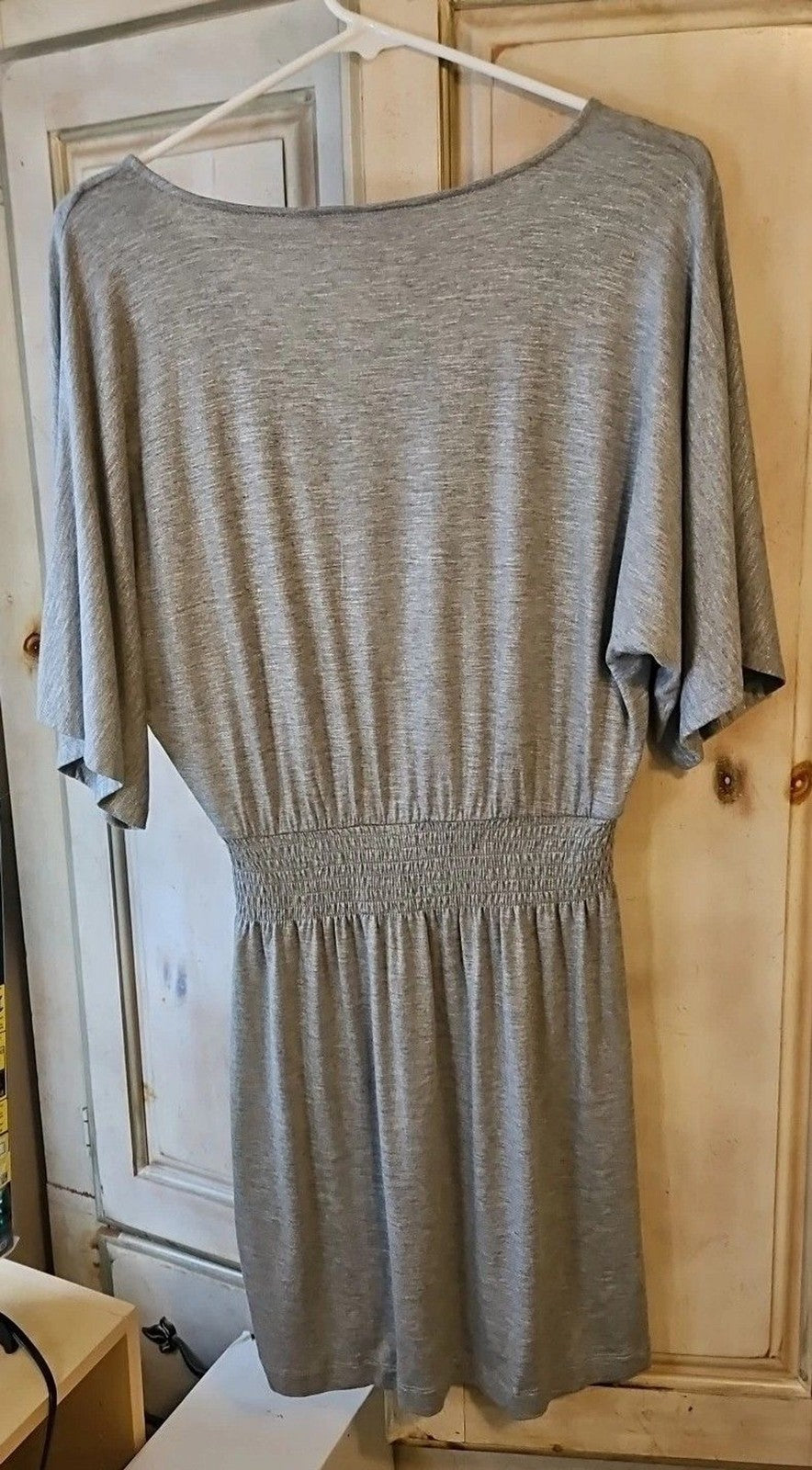 White House Black Market Mini Dress Sz XS Gray Silver Metallic Elastic Waist