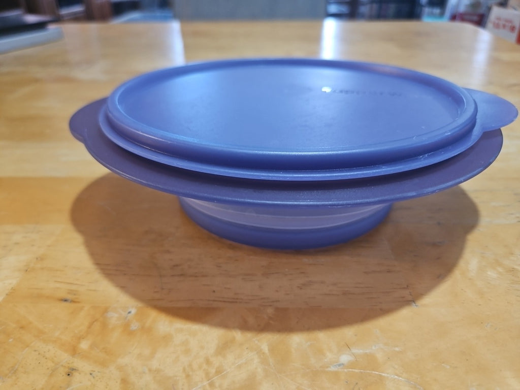 Tupperware 3 Cup Collapsible Purple Bowl 5452A With Lid