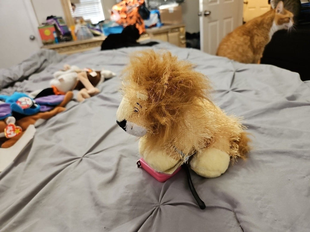 NWT Ganz Webkinz Lion Plush HM006 Stuffed Animal Toy Sealed Code