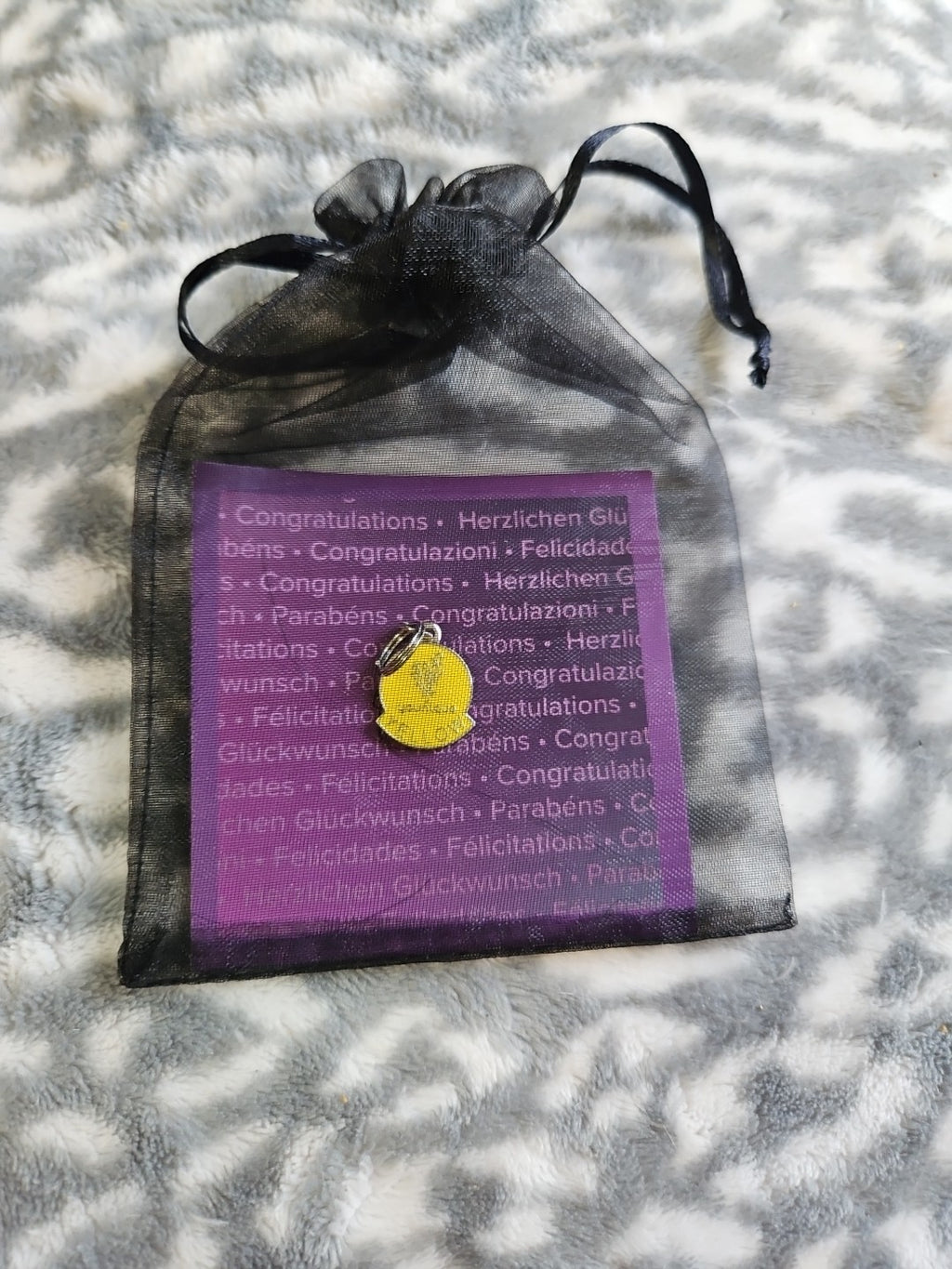 New Younique Yellow Presenter Status Charm with Black Organza Bag