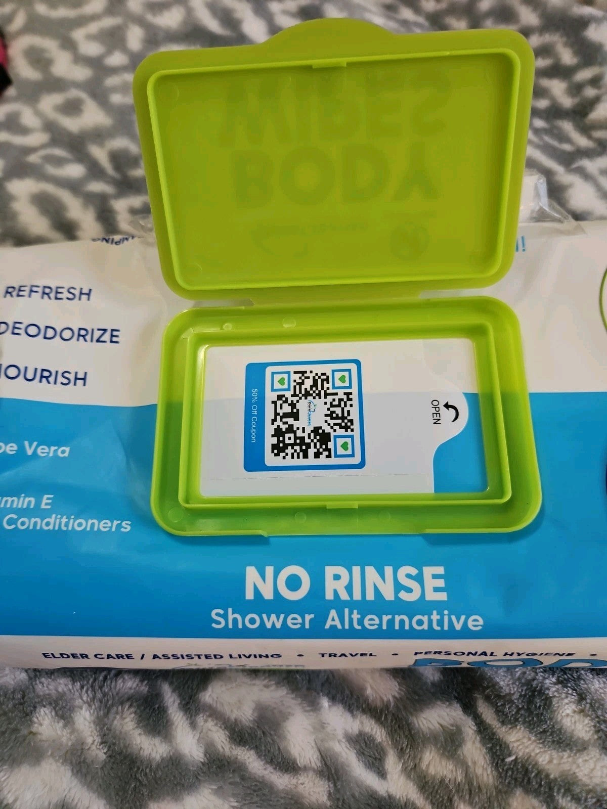 New Sealed Giant Size Dura Cleanse Body Wipes No Rinse 50 Count + 4 Travel Wipes