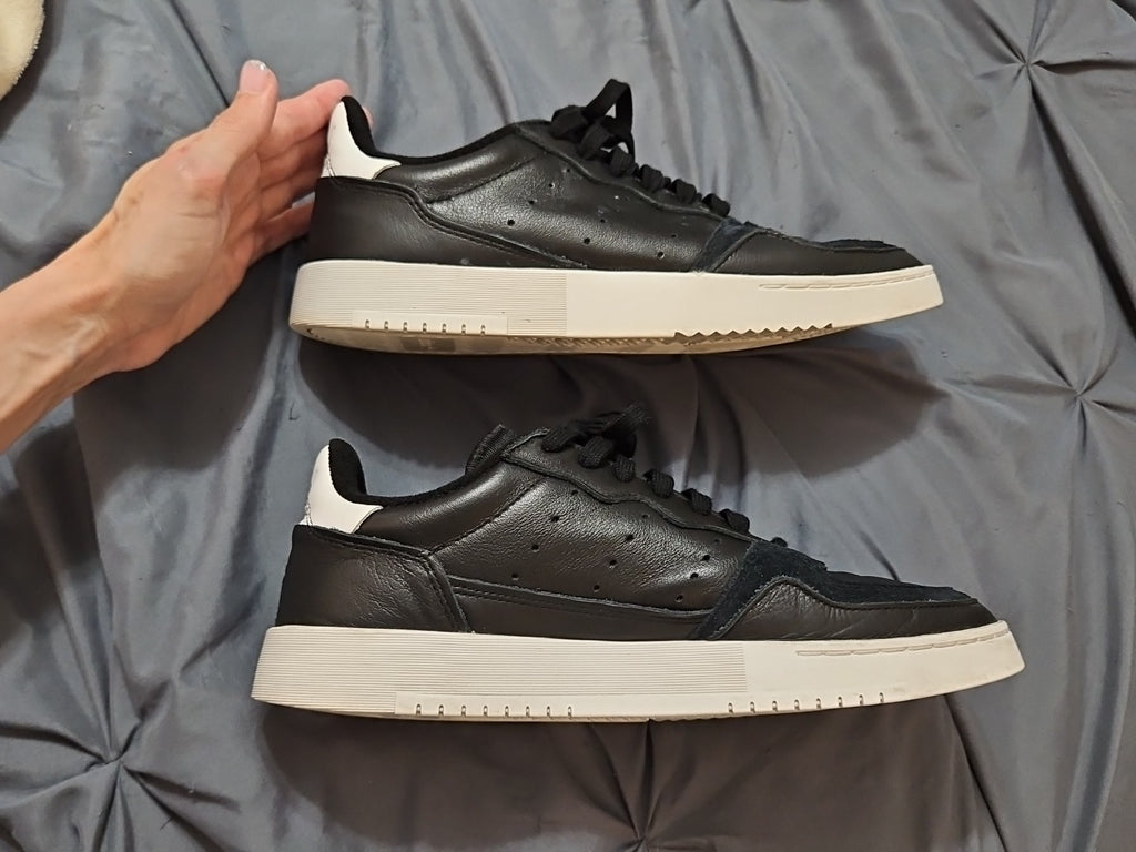 Adidas La Marque Aux 3 Bandes Mens Black Sneakers EH1690 SZ 10.5