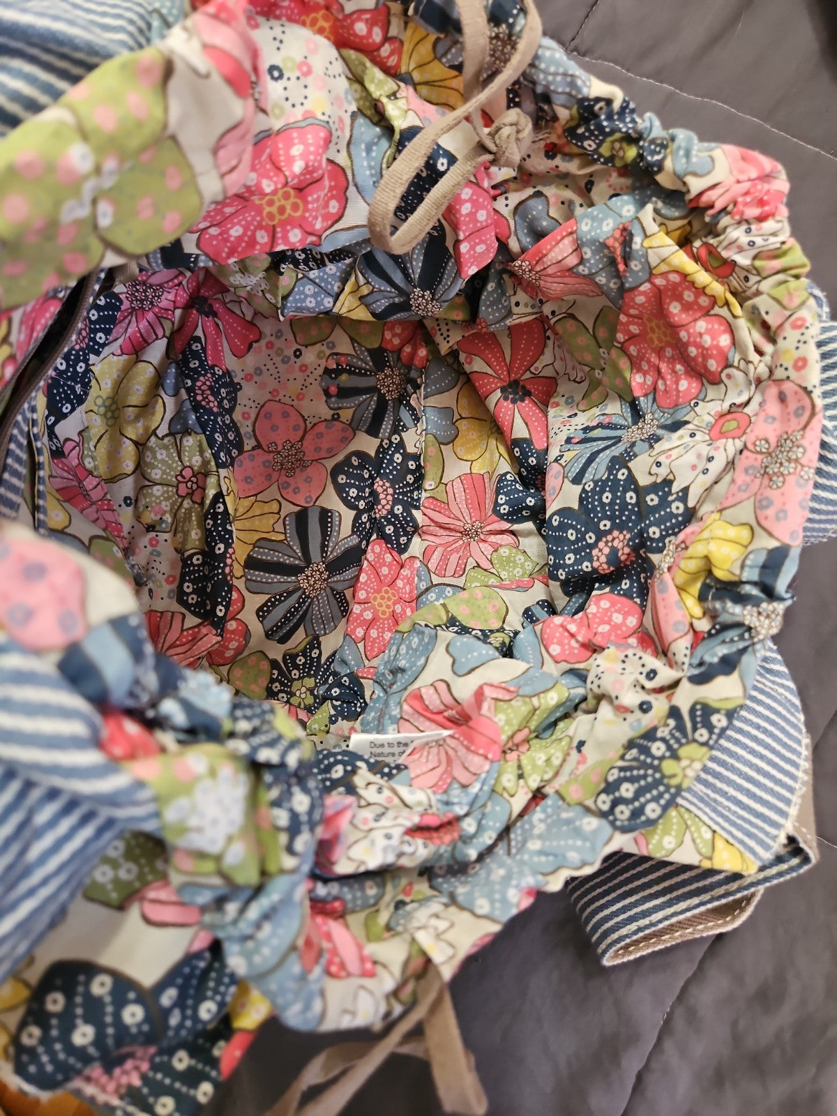 NWOT Thirty-One Cinch-Top Bucket Bag in Railroad Denim Free Spirit Floral Lining