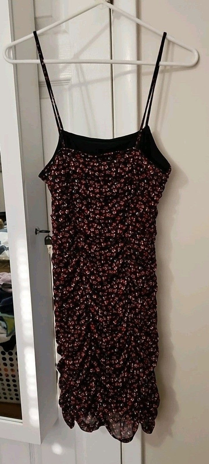 Abercrombie & Fitch Black & Red Floral Ruched Spaghetti Straps Dress Sz S
