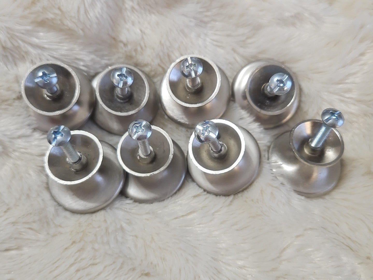 Lot Of 8 Liberty Harmon 1 3/8" Classic Satin Nickel Cabinet Knobs Drawer Pulls