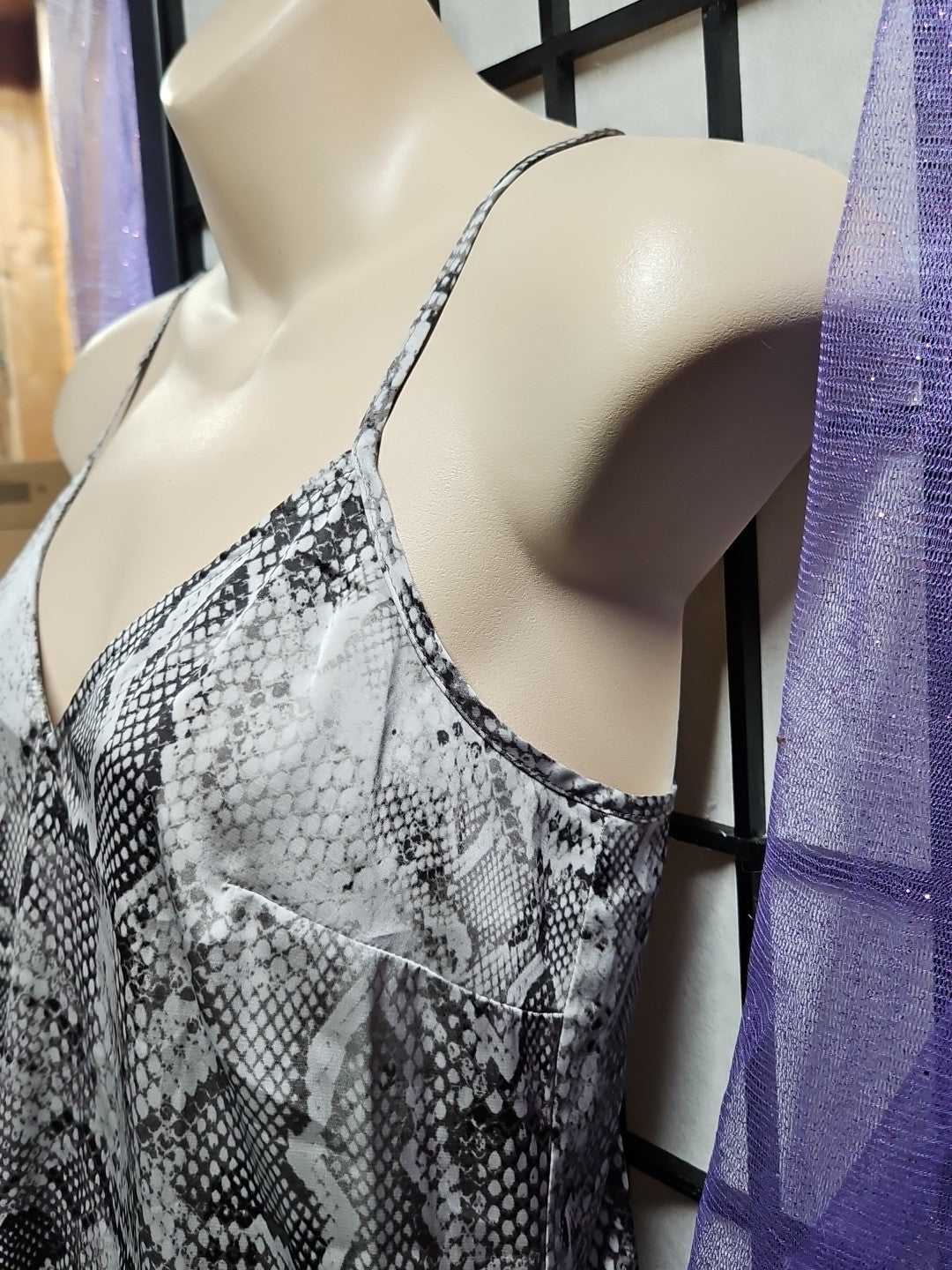 White House Black Market Python Snake Print Slip Dress Size P 00 Super Silky!