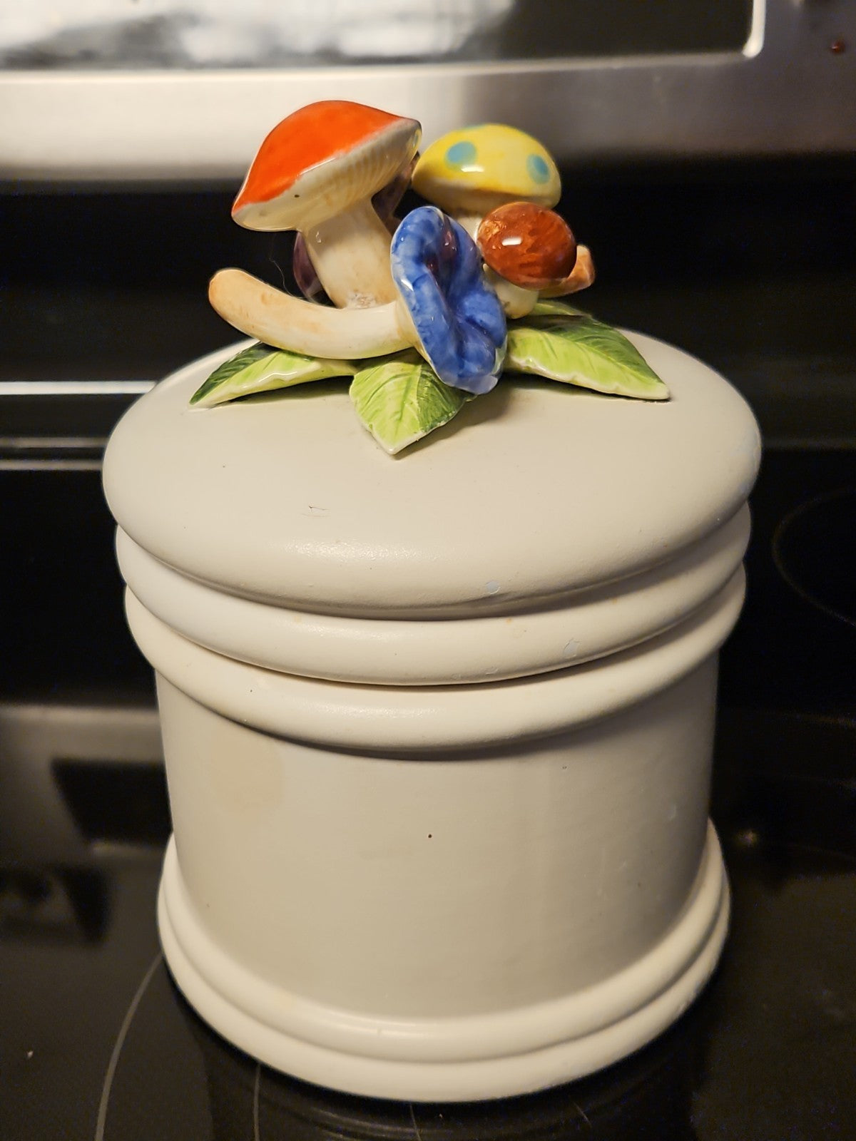 Vintage Arnart Ceramic Canister With Mushrooms Lid Medium Jar 5.5" READ