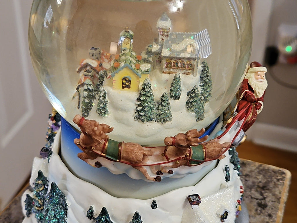 PartyLite 2003 Olde World Village Snow Globe Musical Tealight P7922 EUC Read
