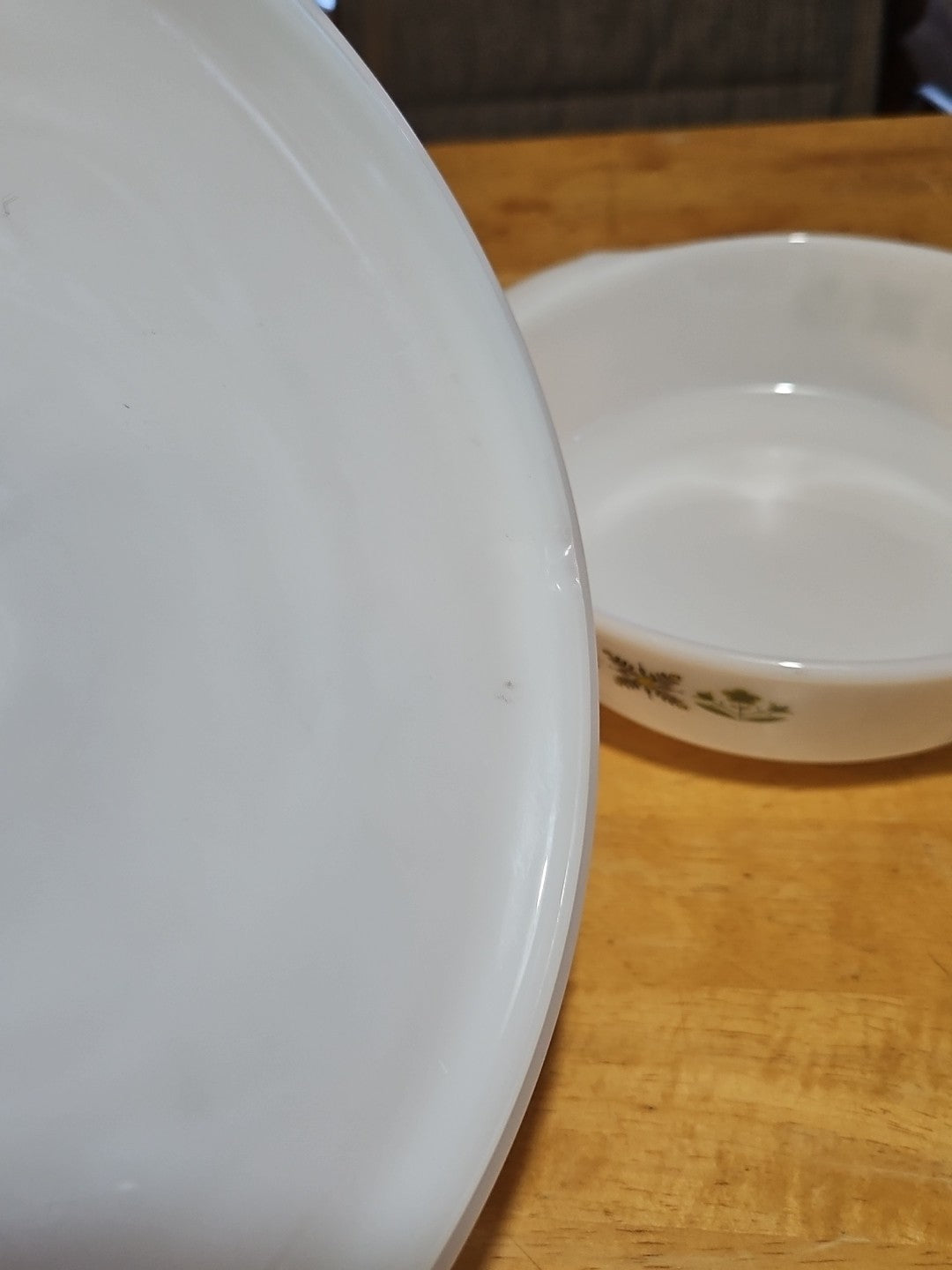 Vintage Anchor Hocking Fire King Meadow Green 438 2 qt Casserole Dish w/lid