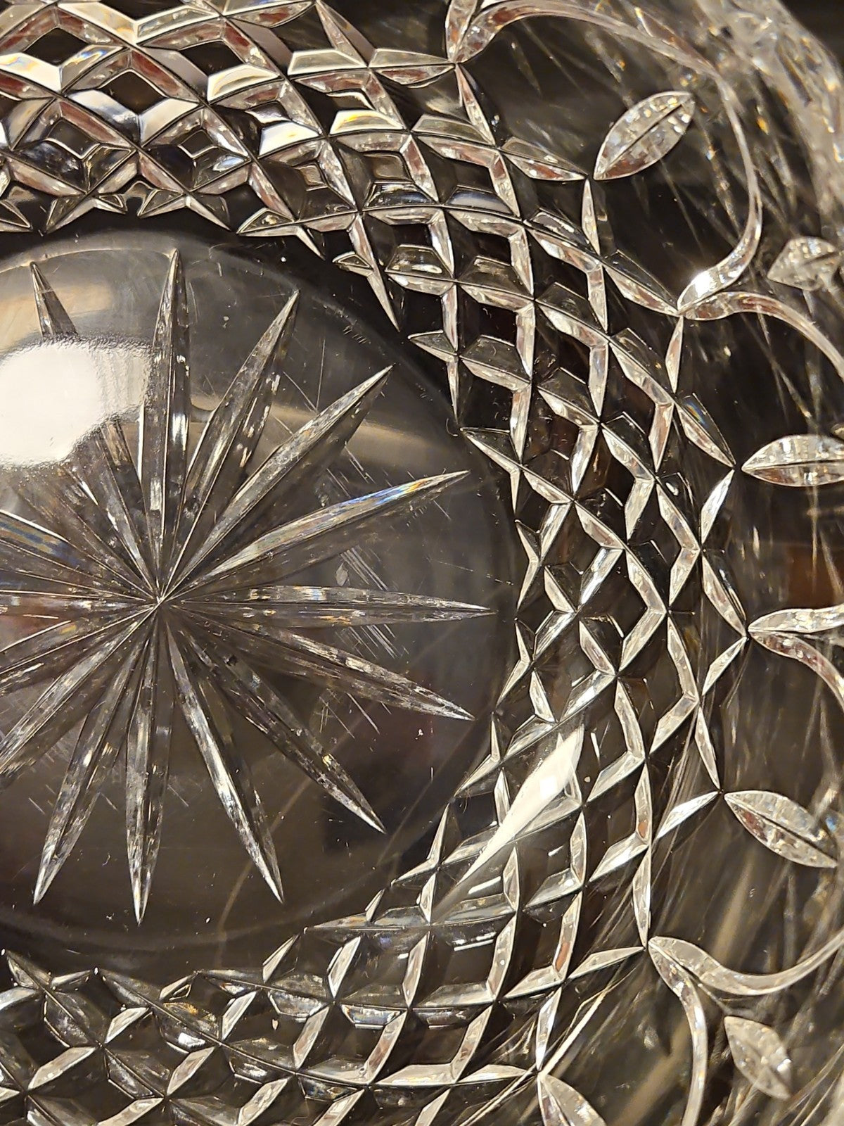 Vintage Irish Heritage Style Hand Cut Crystal Bowl 7.25" Laurel Leaf Starburst
