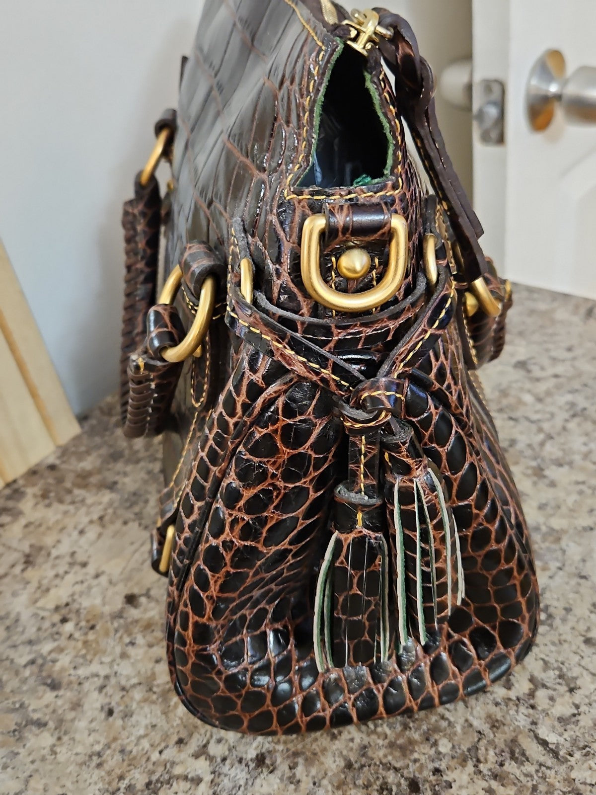 Y2K Dooney & Bourke Croco Fino Leather Satchel Brown T Moro Near Mint