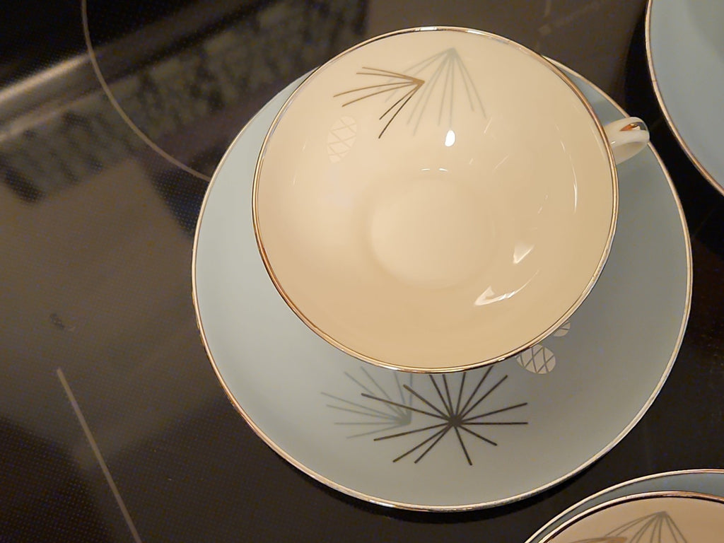 Set Of 4 Vintage MCM Franciscan Silver Pine Tea Cup & Saucer Sets Very Nice