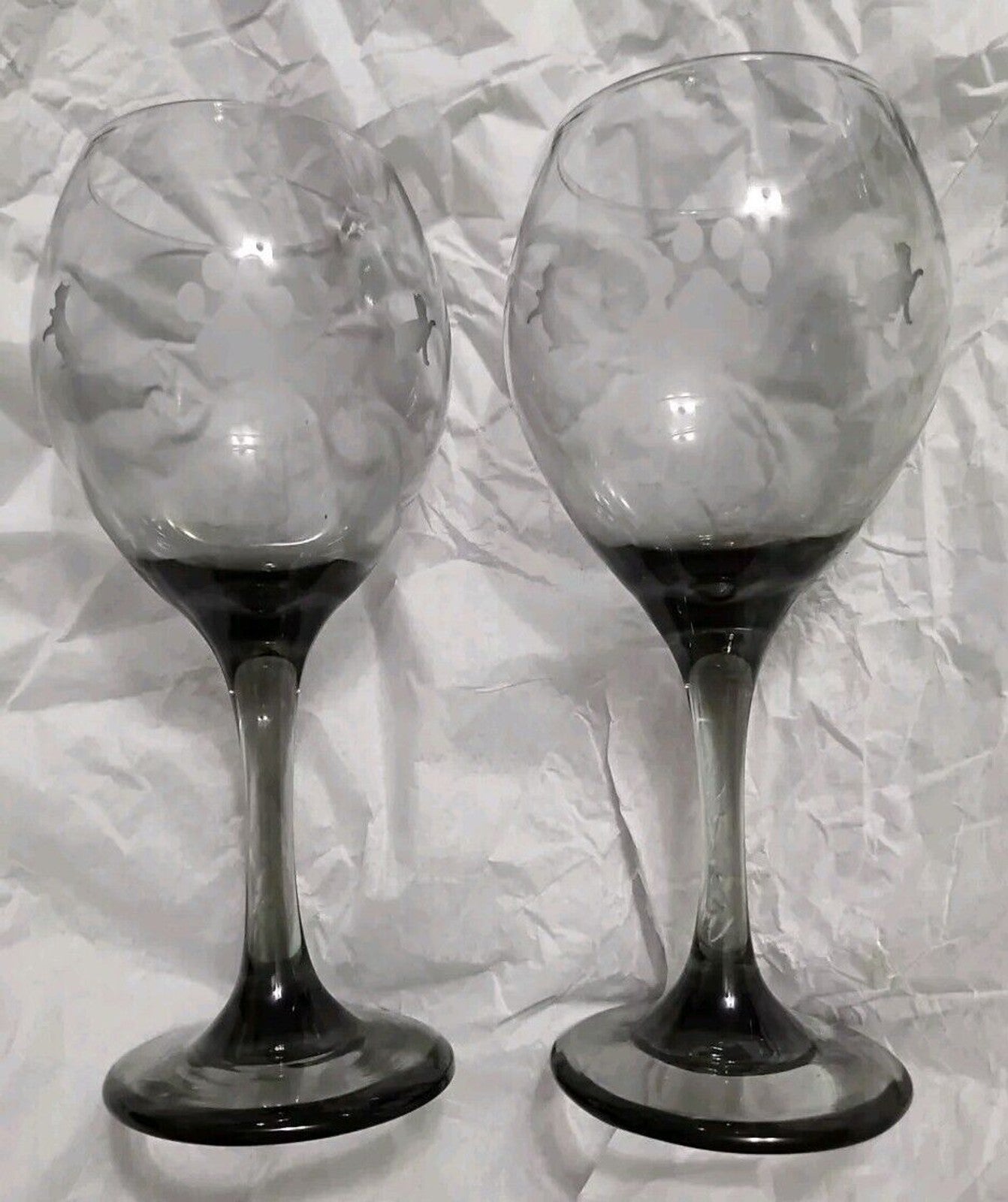 Smoke Gray Wine Glass Set Of 2 With Cat & Pawprint Etching 8”