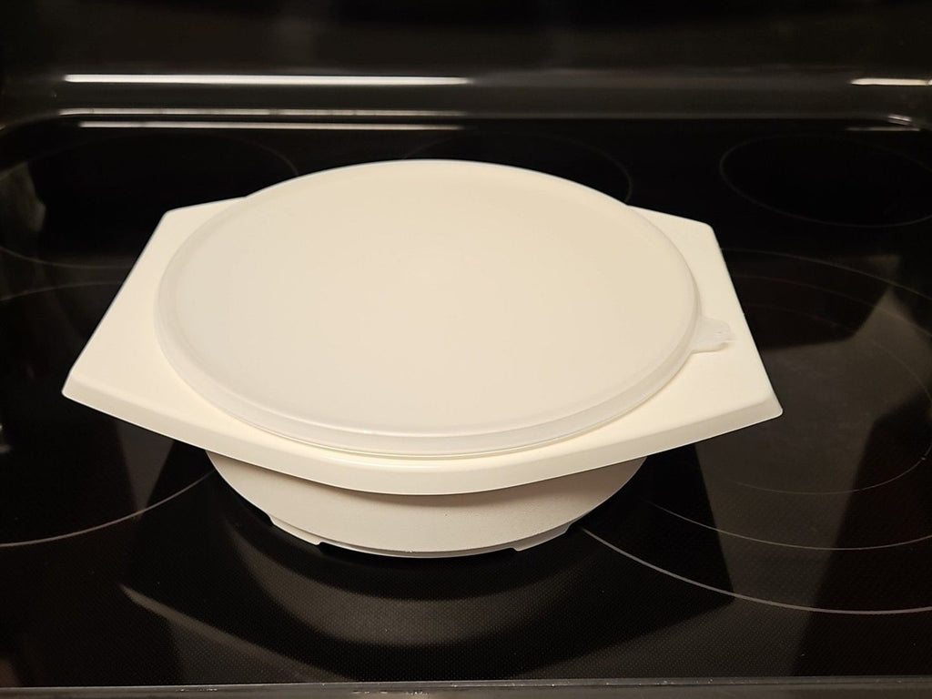 Vintage Tupperware #785-1 Tortilla / Pita Keeper with lid Almond