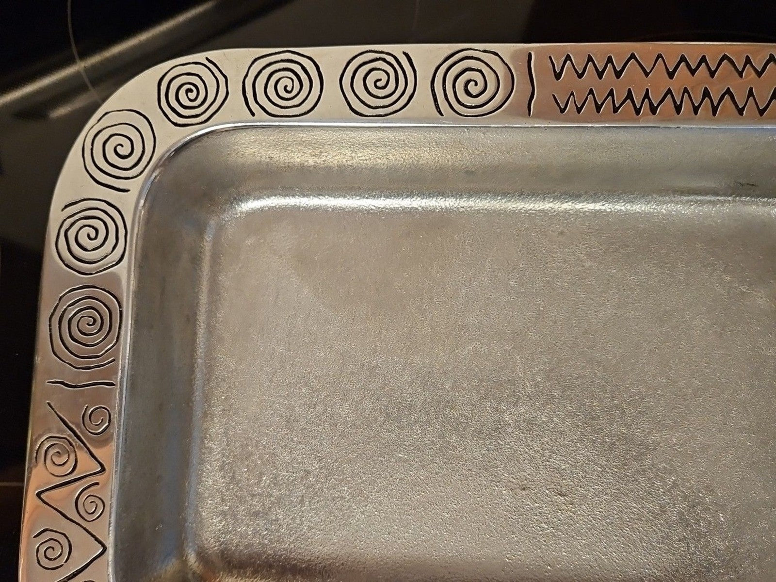 Wilton Armetale "Reggae (Hollowware)" 14 1/2 Inch 2 Qt Baking Dish - Dish Only