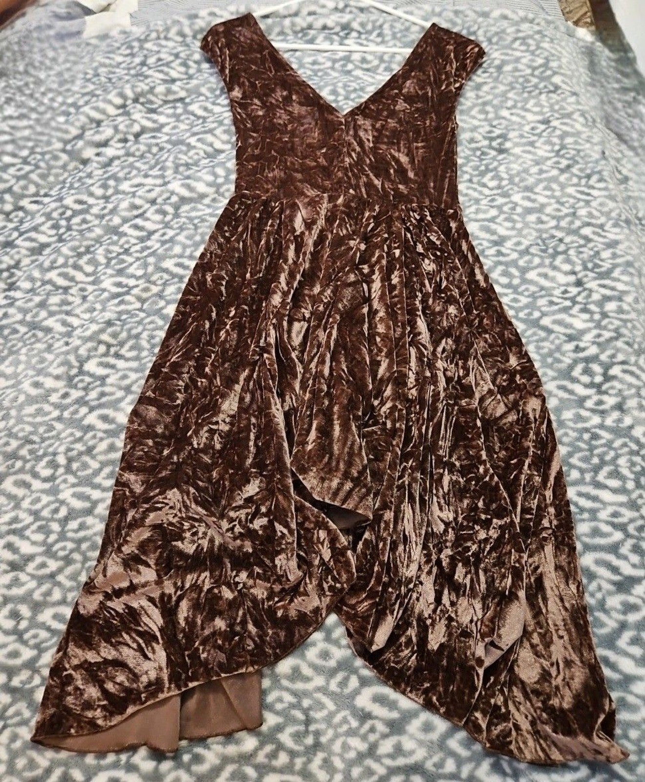 Silence + Noise Corina Crushed Velvet Brown Asymmetrical Button Detail Dress M
