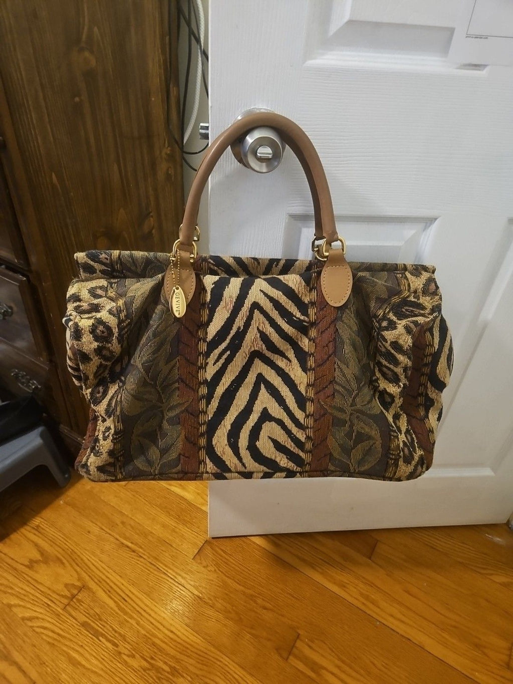Vintage Gevive By Boyt Animal Print Tapestry Tote Duffle Bag Beautiful Condition