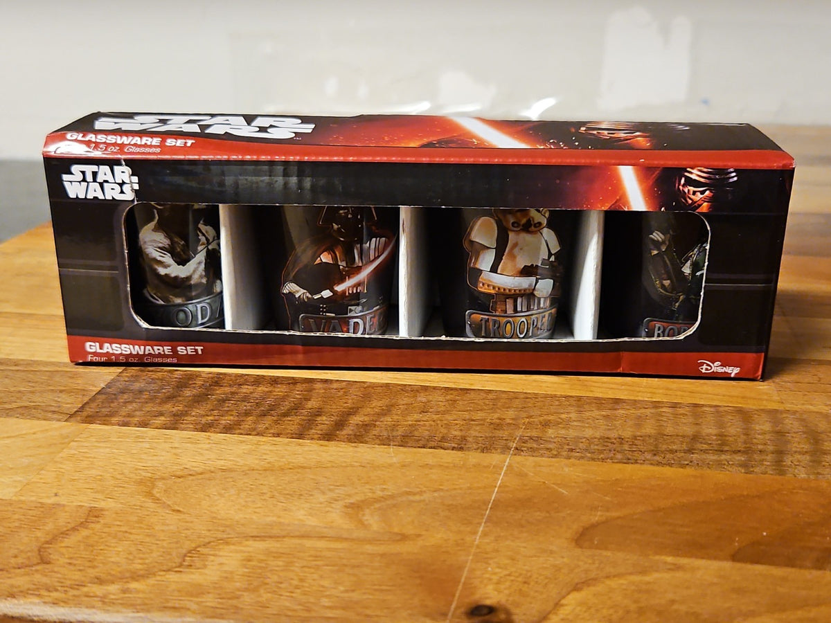 Star Wars Shot Glass Set Of 4 Darth Vader, Storm Trooper, BoBa Fett, Yoda In Box