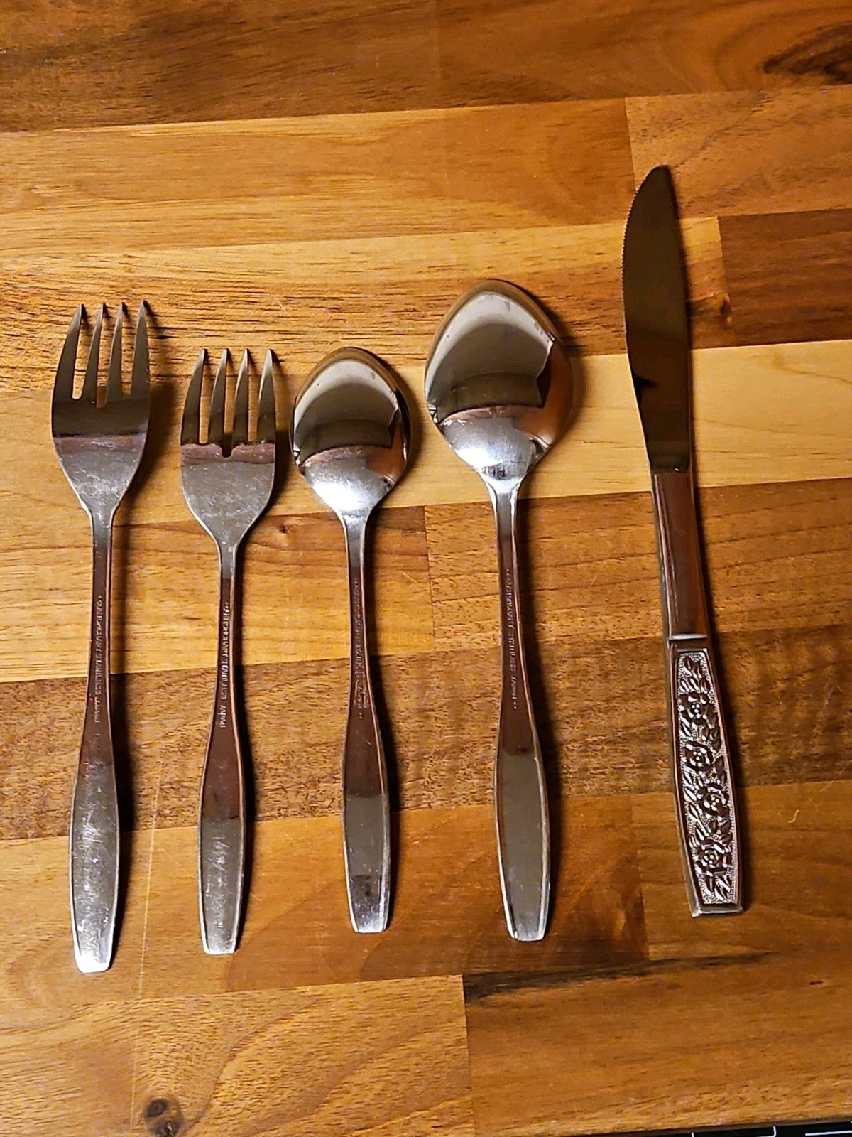Vintage CustomCraft Stainless Steel Flatware CUS10 5 Pc Service For 2 Roses