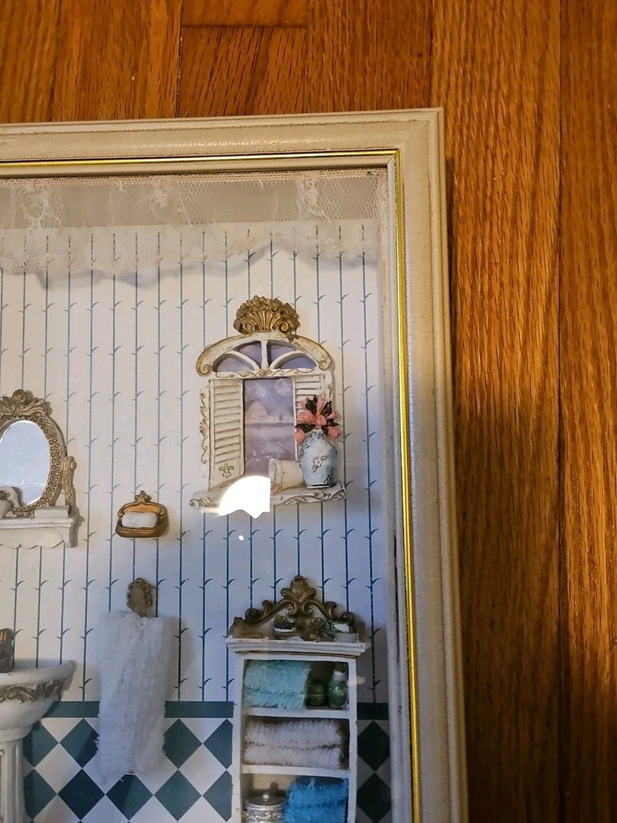 Vintage Diorama Victorian Bath Room Miniature Dollhouse Furniture Shadow Box