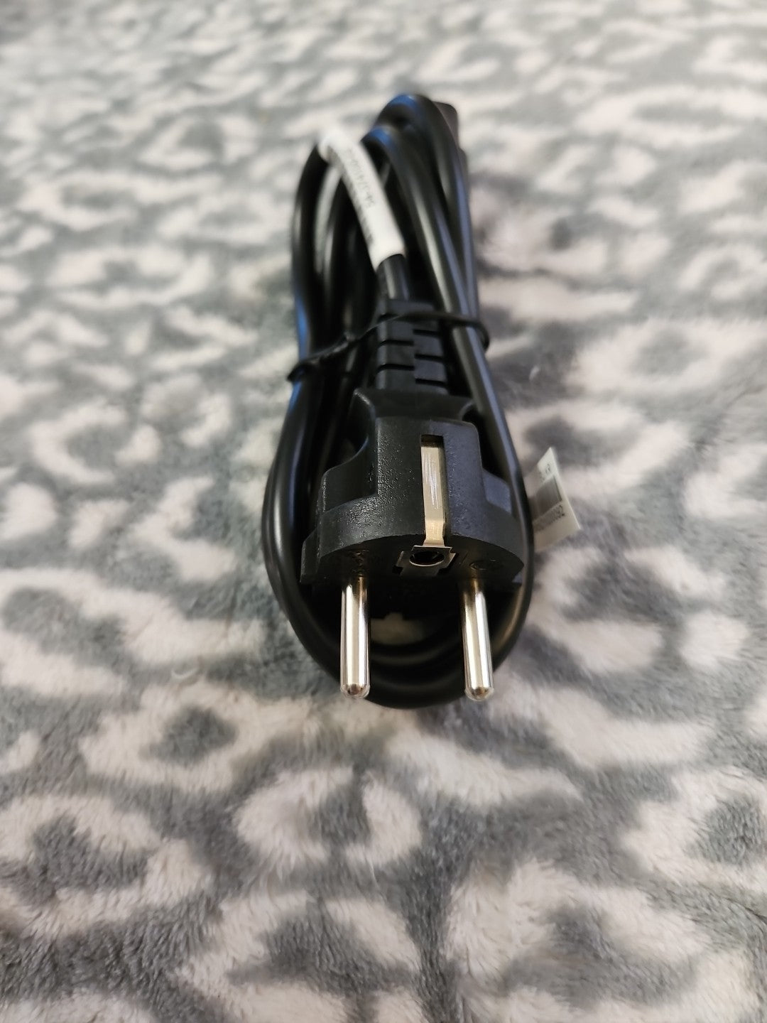 3ft LineTek LP-34 16A 250W Europe Outlet Power Cord Black New