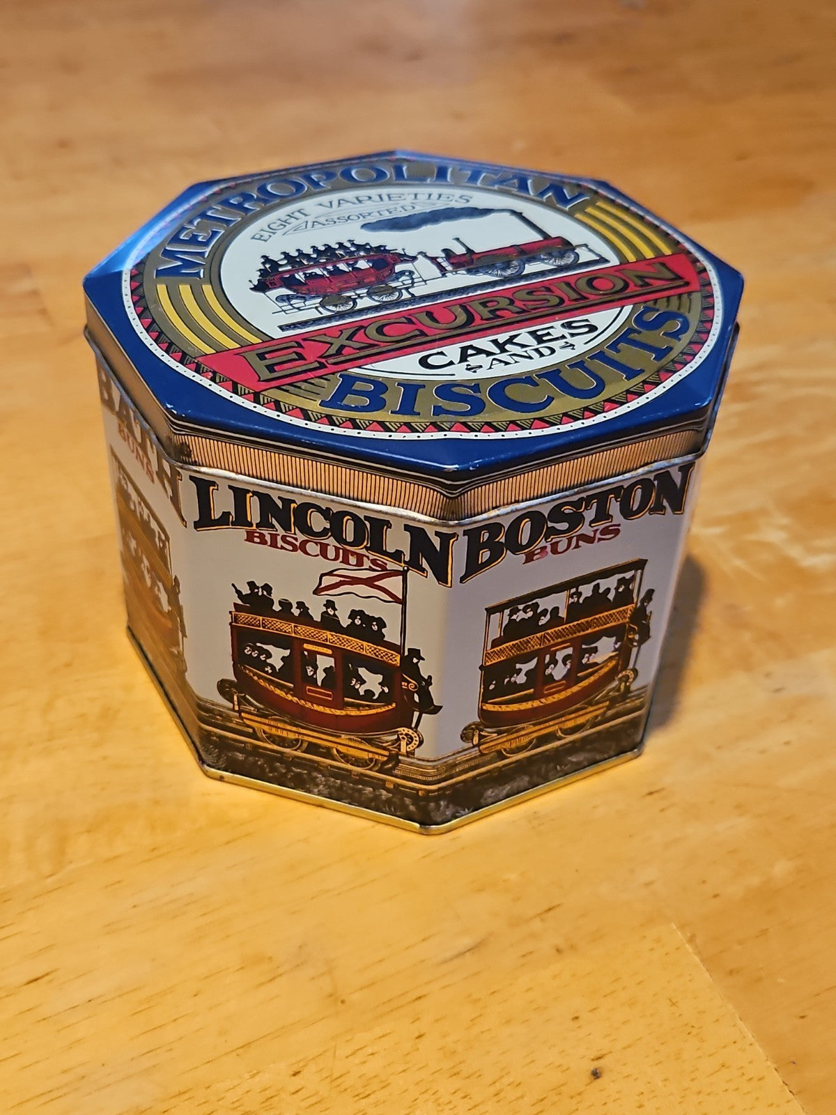 Vintage Metropolitan Excursion Cakes & Biscuits Octagonal Tin