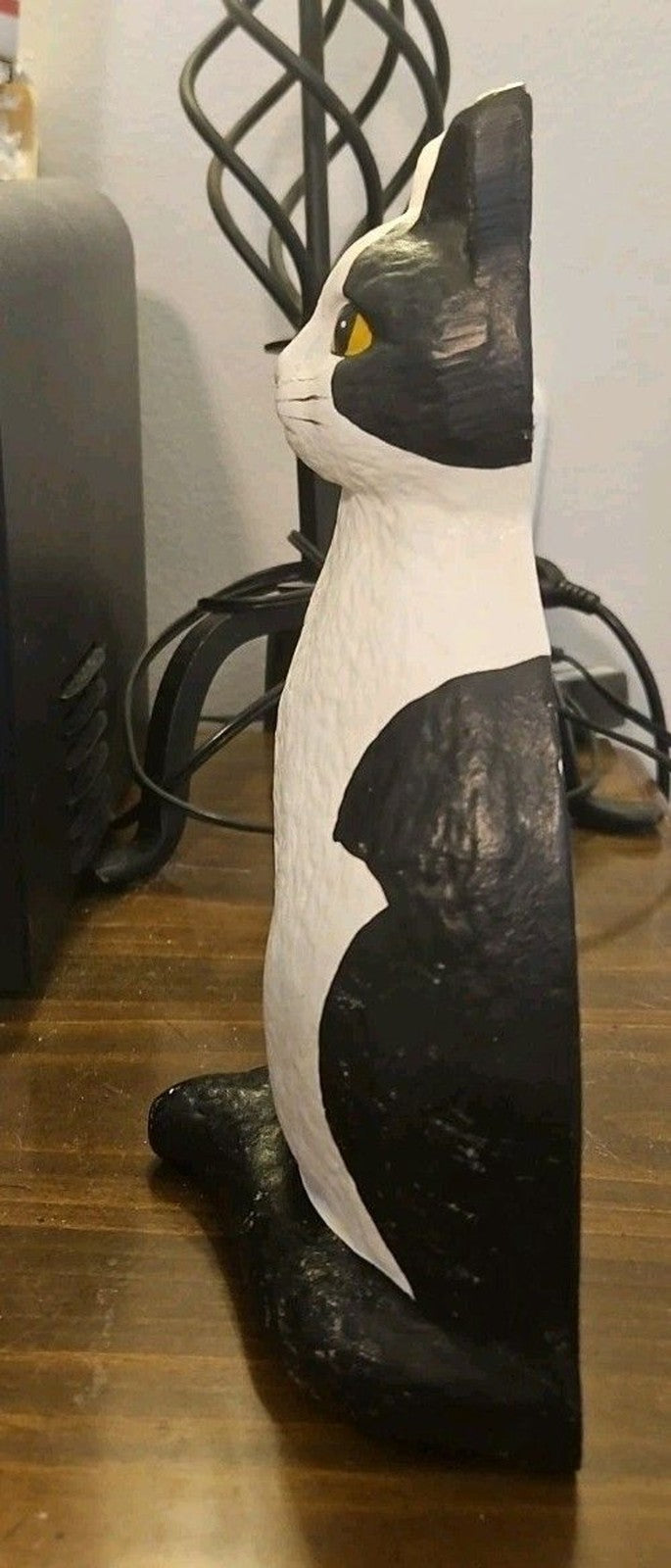 Vintage Cast Iron Black And White Cat Doorstop Made by Department 56 Taiwan