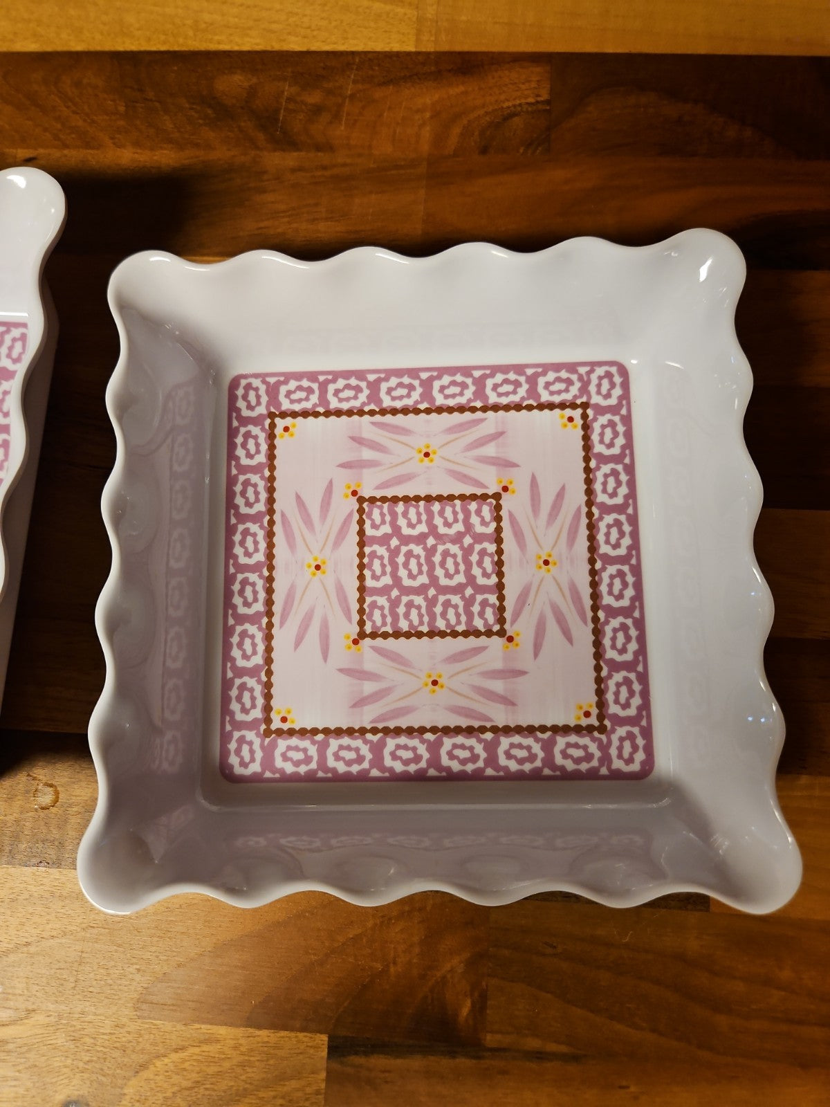 Set of 2 Temptations By Tara Old World Lilac Melamine Square Ruffled Dishes