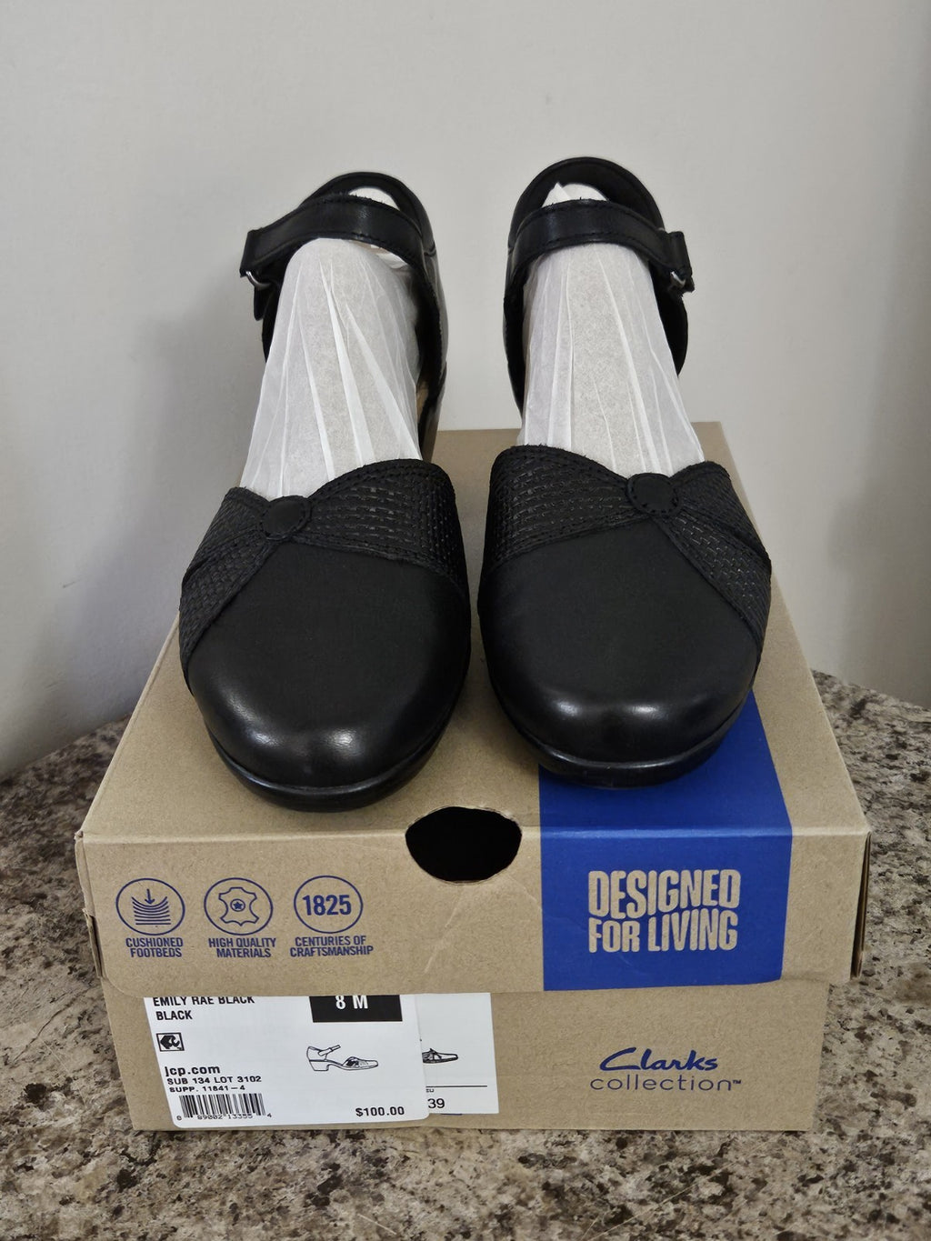 Clarks Emily Rae Women's Black Leather Ankle Strap Pump Heels Size 8M EUC